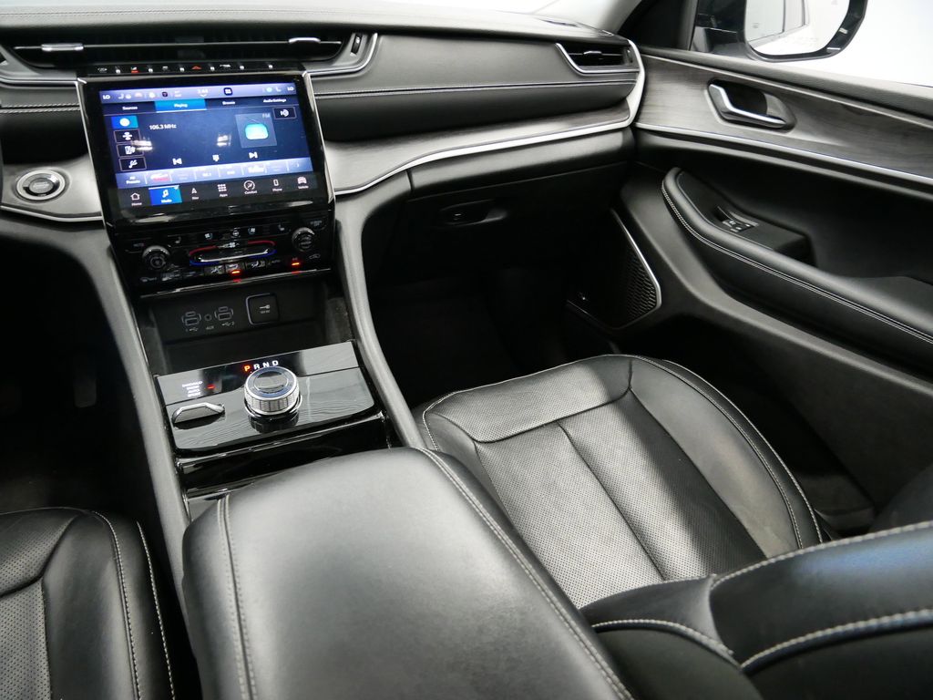 Thumbnail: 2022 Jeep Grand Cherokee L - 31