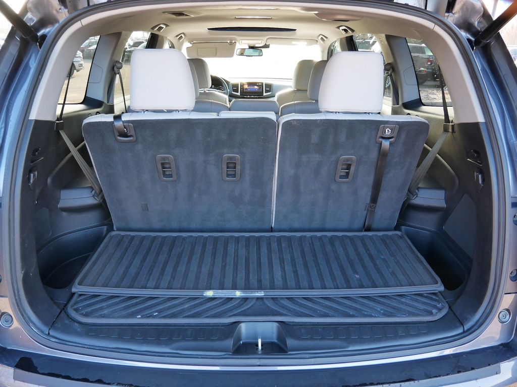 Thumbnail: 2018 Honda Pilot - 13