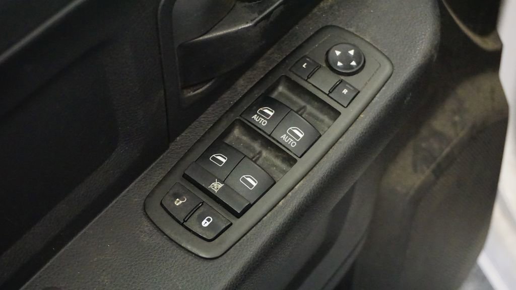 Thumbnail: 2012 RAM 1500 - 26