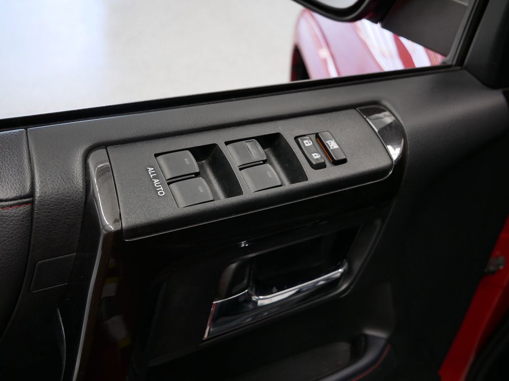 Thumbnail: 2024 Toyota 4Runner - 6