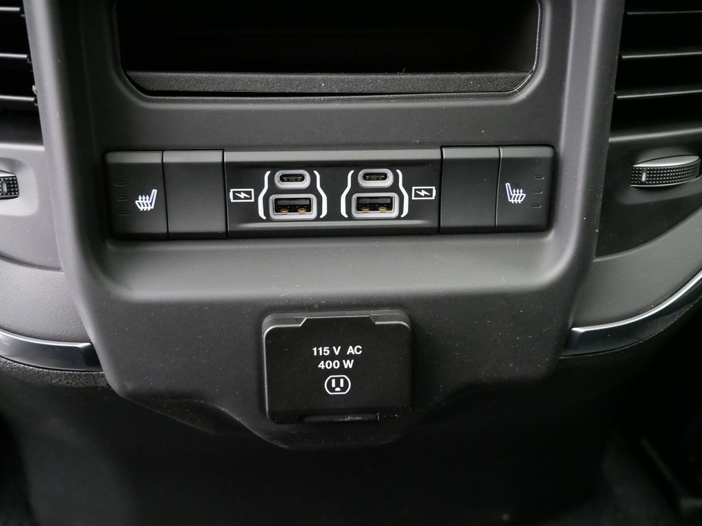 Thumbnail: 2025 RAM 1500 - 30