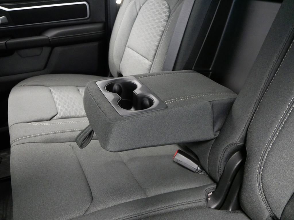 Thumbnail: 2026 RAM 1500 - 11