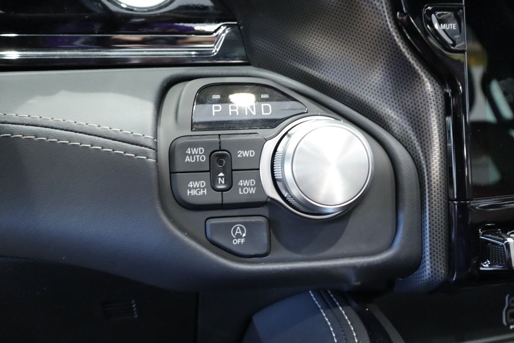 Thumbnail: 2026 RAM 1500 - 27