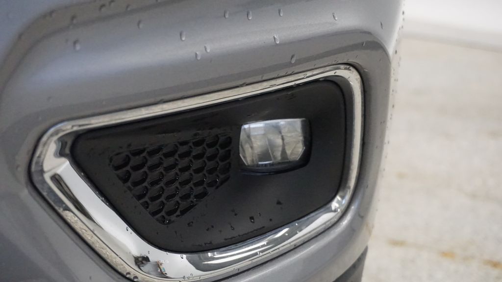 Thumbnail: 2019 Jeep Cherokee - 13