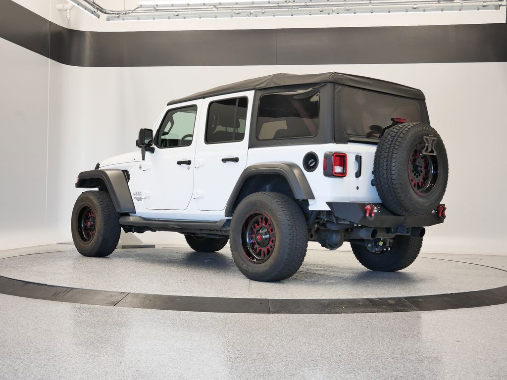 Thumbnail: 2020 Jeep Wrangler - 3