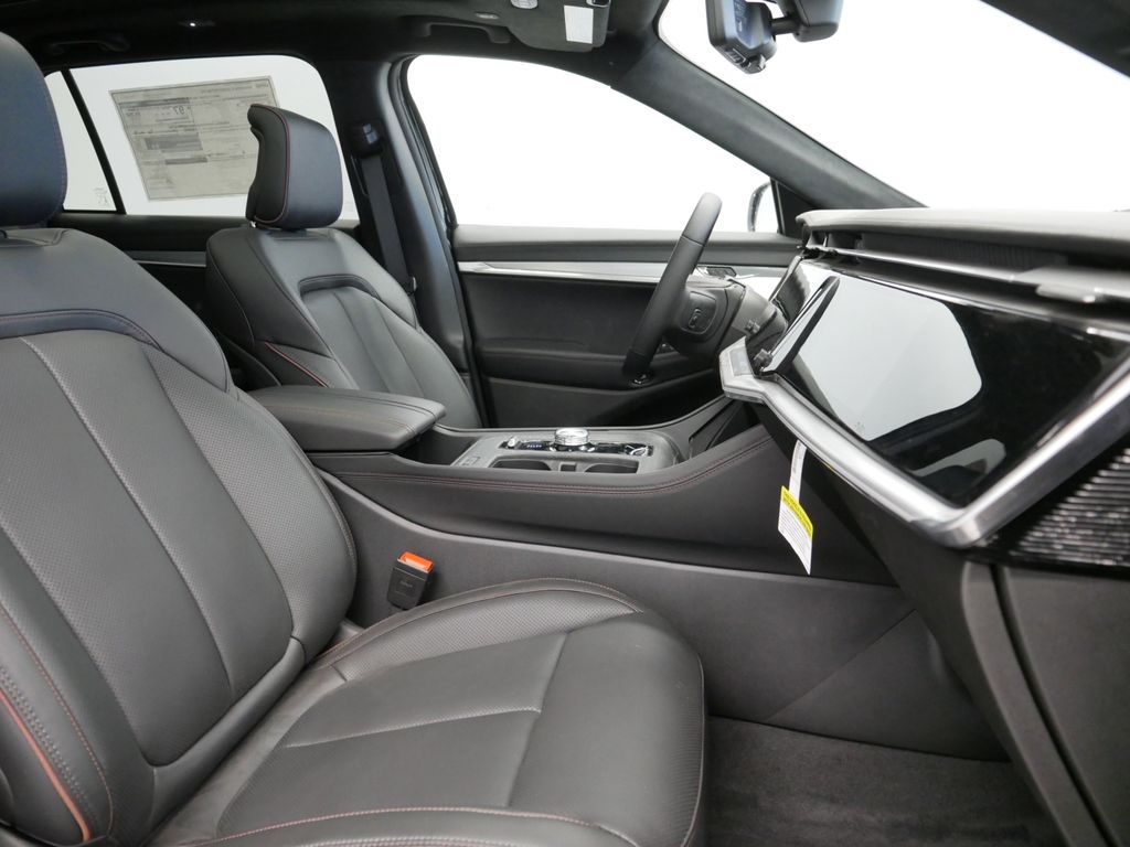 Thumbnail: 2024 Jeep Wagoneer S - 23