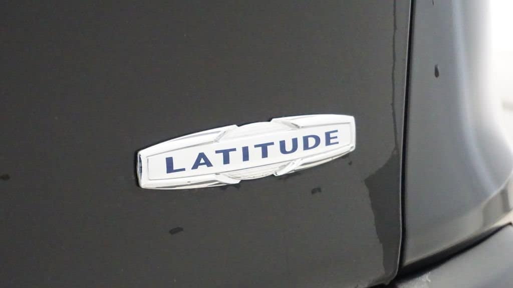 Thumbnail: 2017 Jeep Cherokee - 18