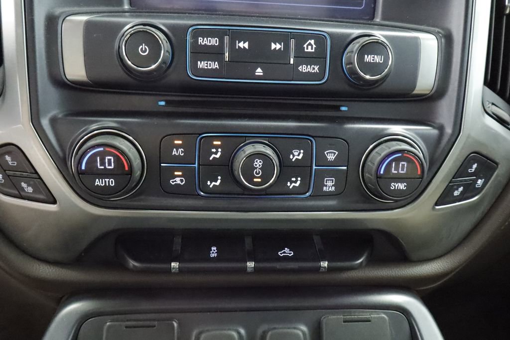 Thumbnail: 2017 Chevrolet Silverado 1500 - 39