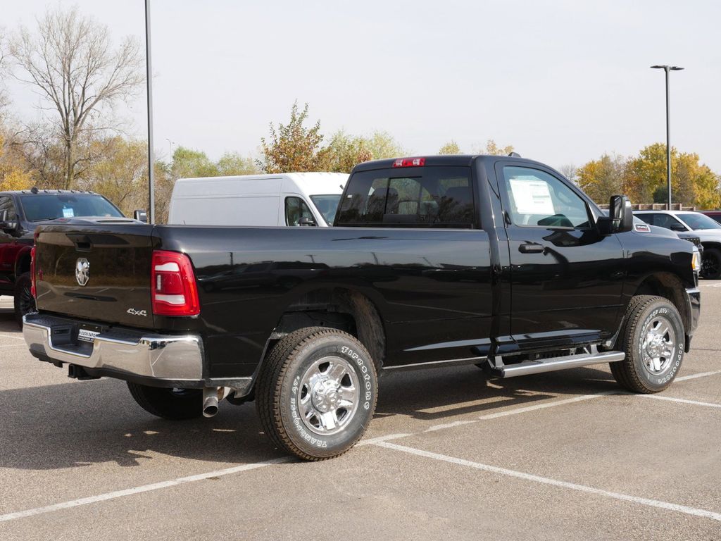 Thumbnail: 2024 RAM 3500 - 10