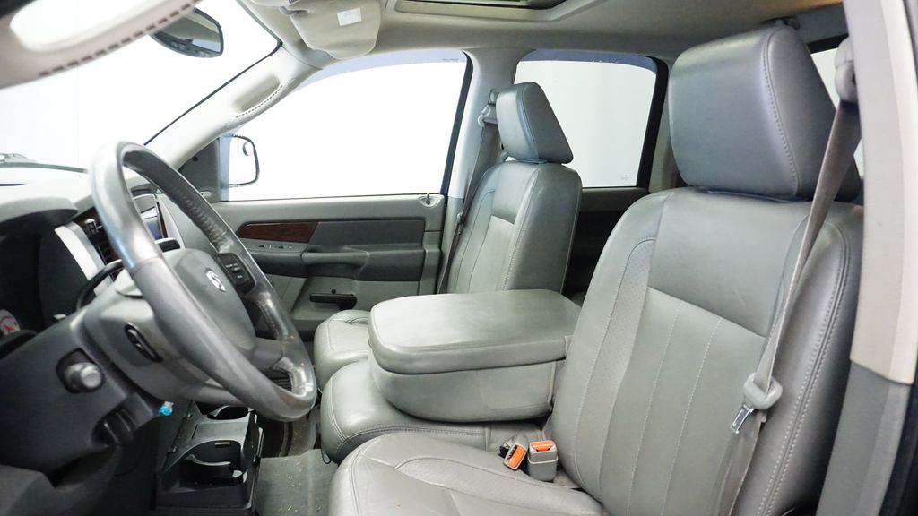 Thumbnail: 2008 Dodge Ram 1500 - 23