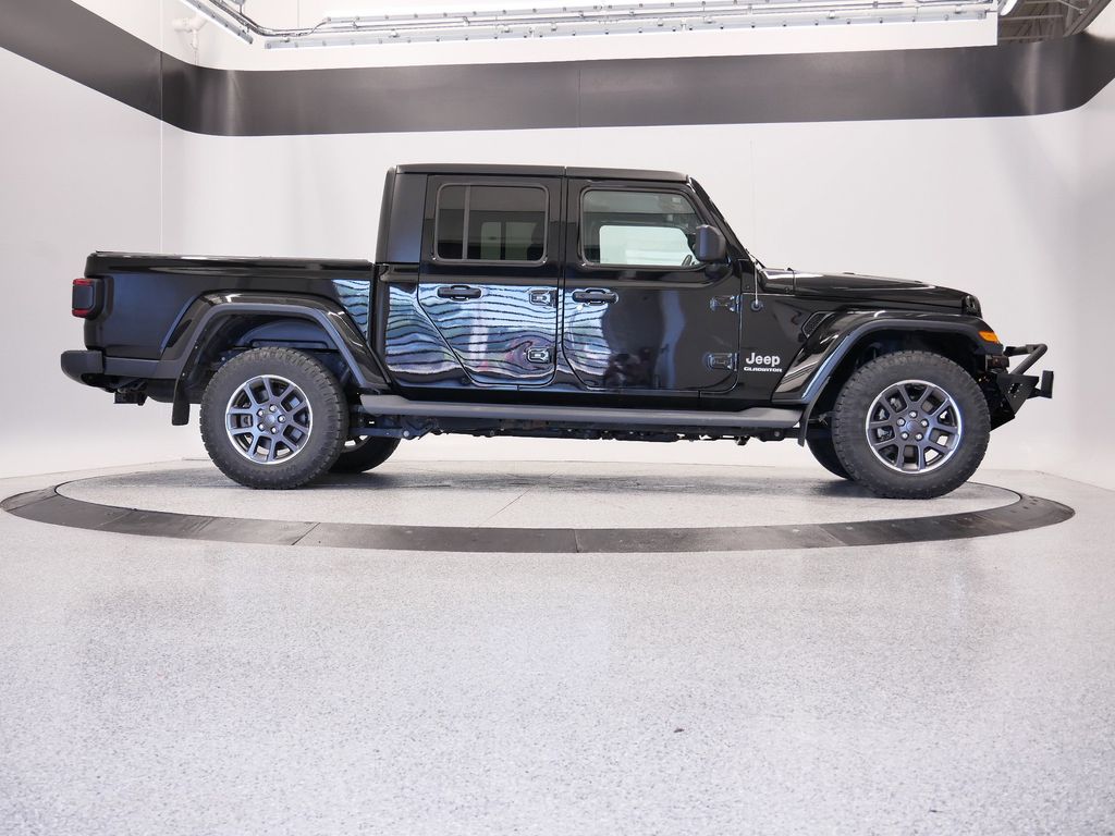 Thumbnail: 2020 Jeep Gladiator - 8