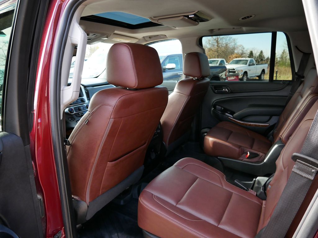 Thumbnail: 2020 Chevrolet Tahoe - 13