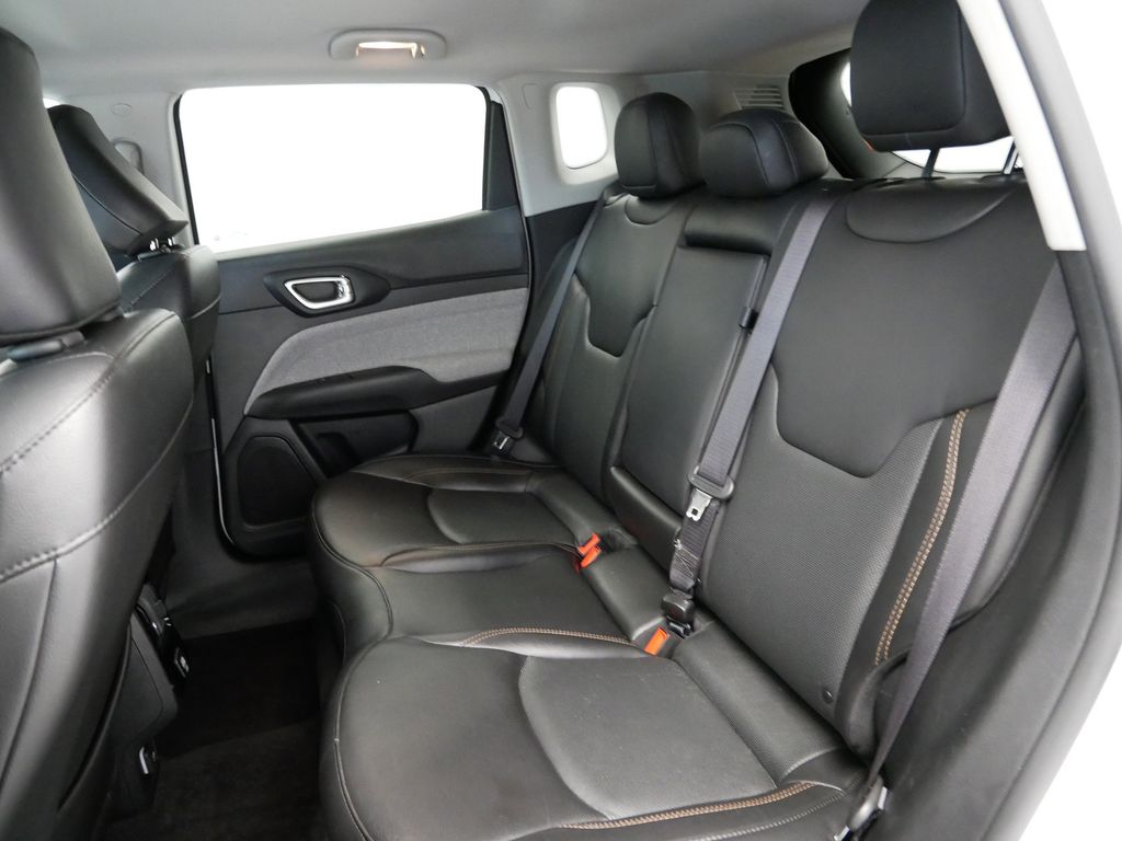 Thumbnail: 2022 Jeep Compass - 12