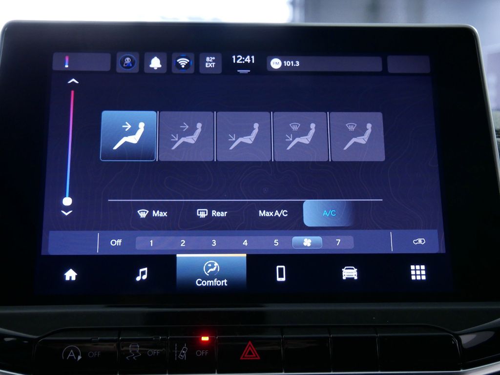 Thumbnail: 2024 Jeep Compass - 40