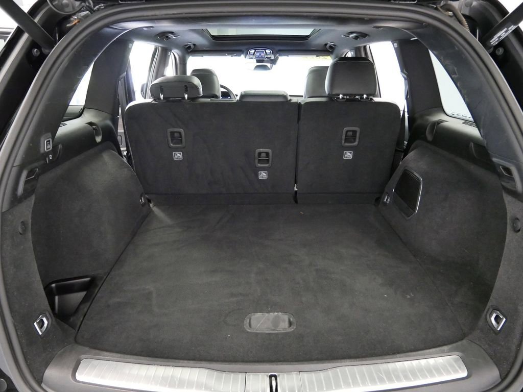 Thumbnail: 2022 Jeep Grand Cherokee - 14