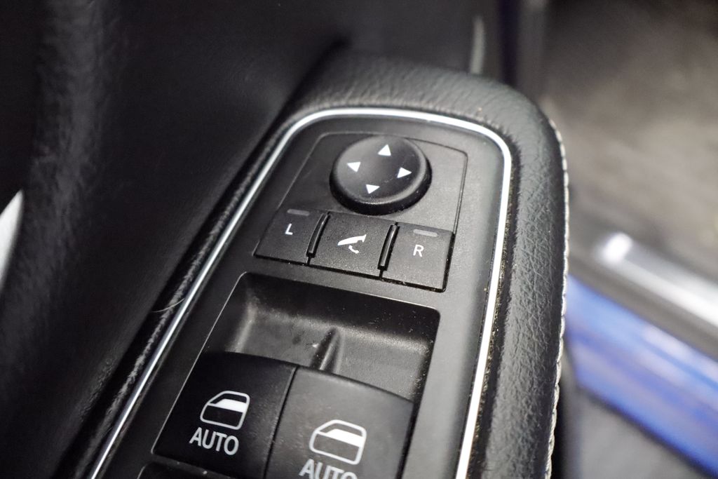 Thumbnail: 2019 RAM 1500 - 24