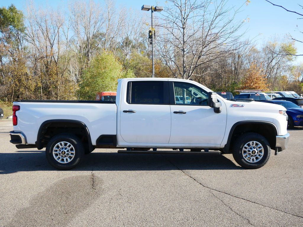 Thumbnail: 2021 Chevrolet Silverado 2500 - 9