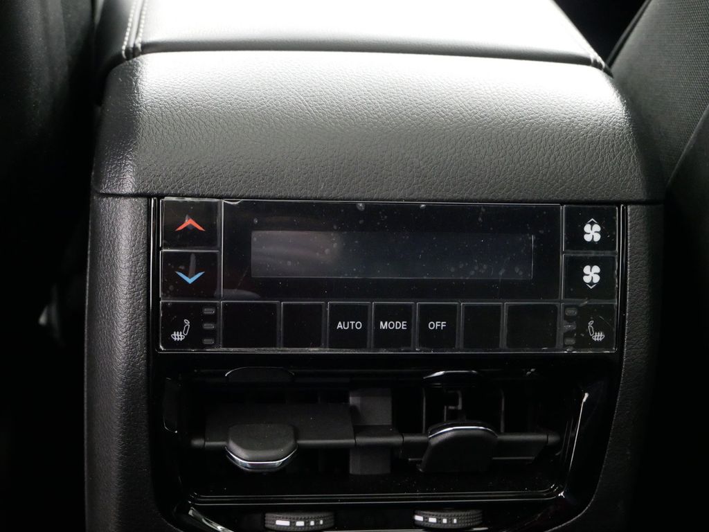 Thumbnail: 2025 Jeep Grand Cherokee L - 34