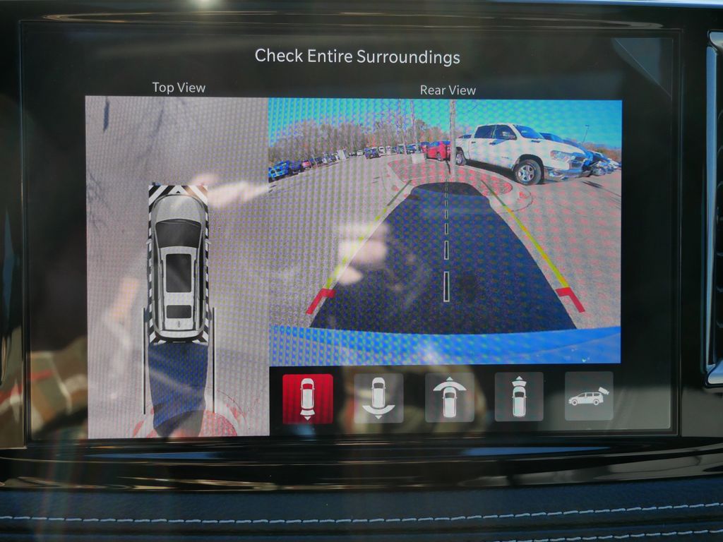 Thumbnail: 2026 Chrysler Pacifica - 45