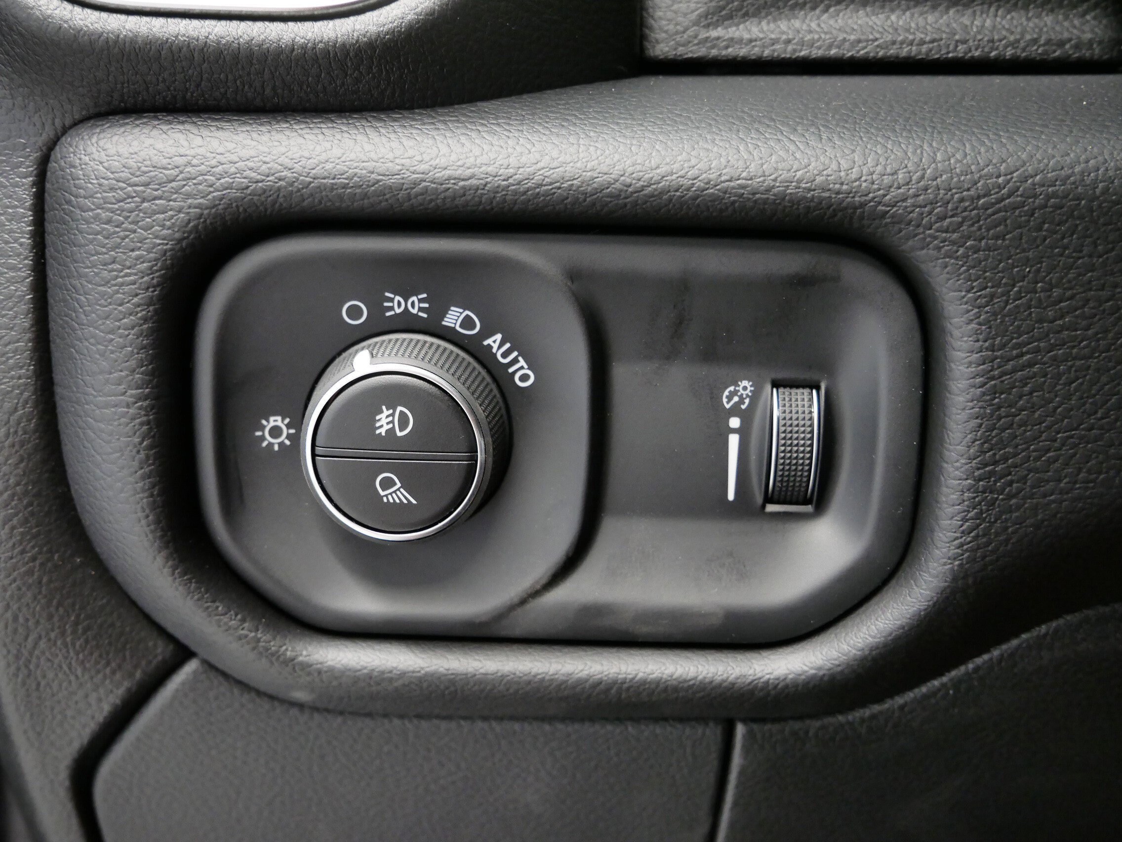 Thumbnail: 2026 RAM 2500 - 33