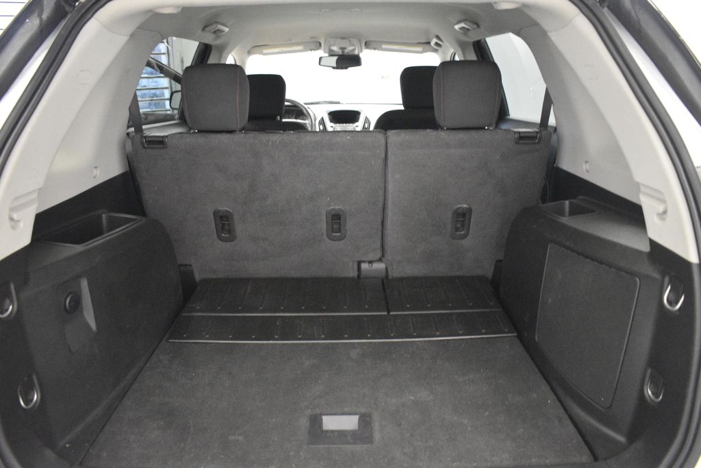 Thumbnail: 2017 GMC Terrain - 22