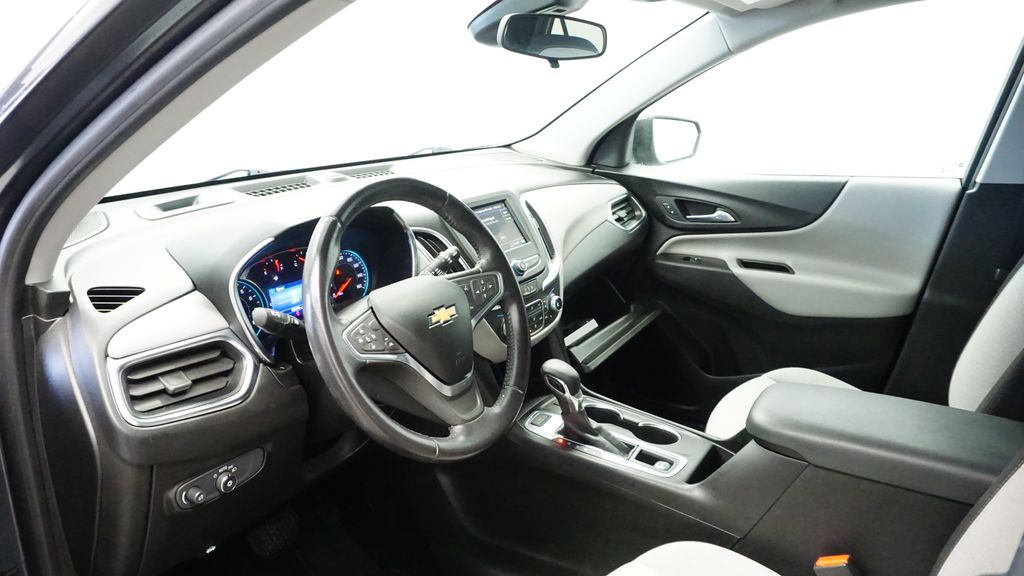 Thumbnail: 2022 Chevrolet Equinox - 27