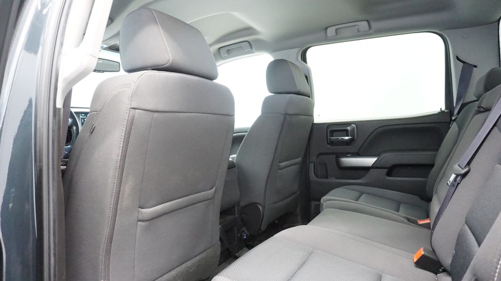 Thumbnail: 2017 Chevrolet Silverado 1500 - 23