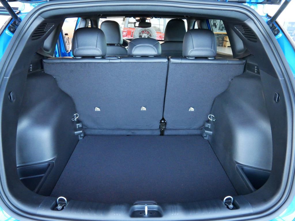 Thumbnail: 2026 Jeep Compass - 10