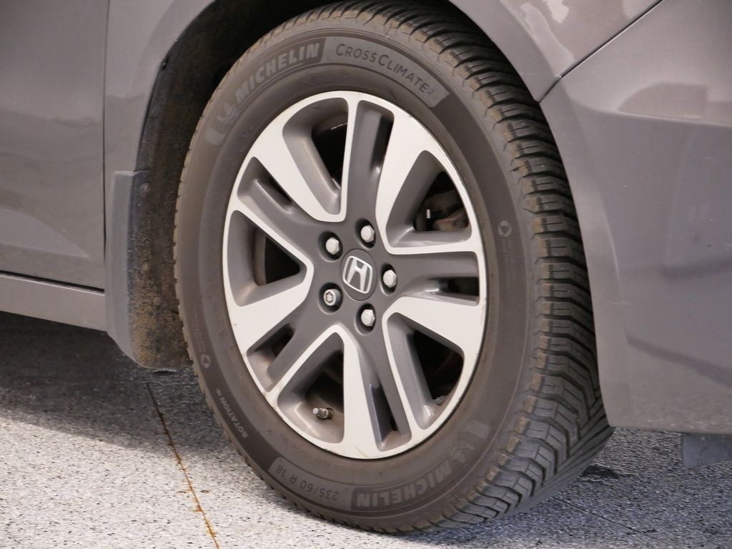 Thumbnail: 2015 Honda Odyssey - 15