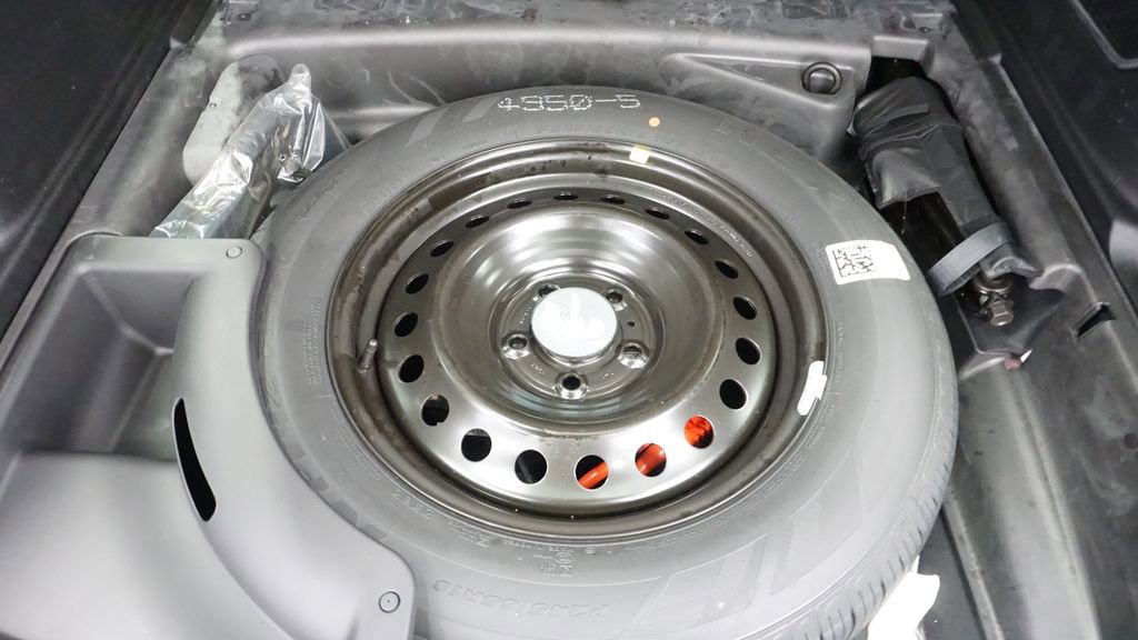 Thumbnail: 2023 Jeep Grand Cherokee - 20