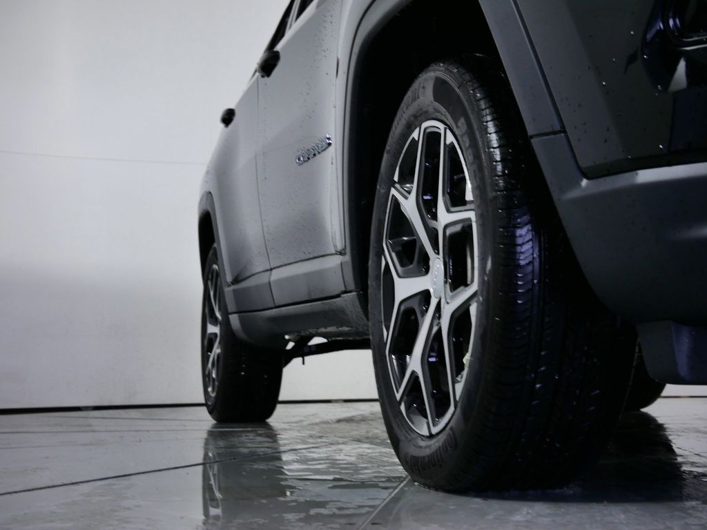 Thumbnail: 2025 Jeep Compass - 8