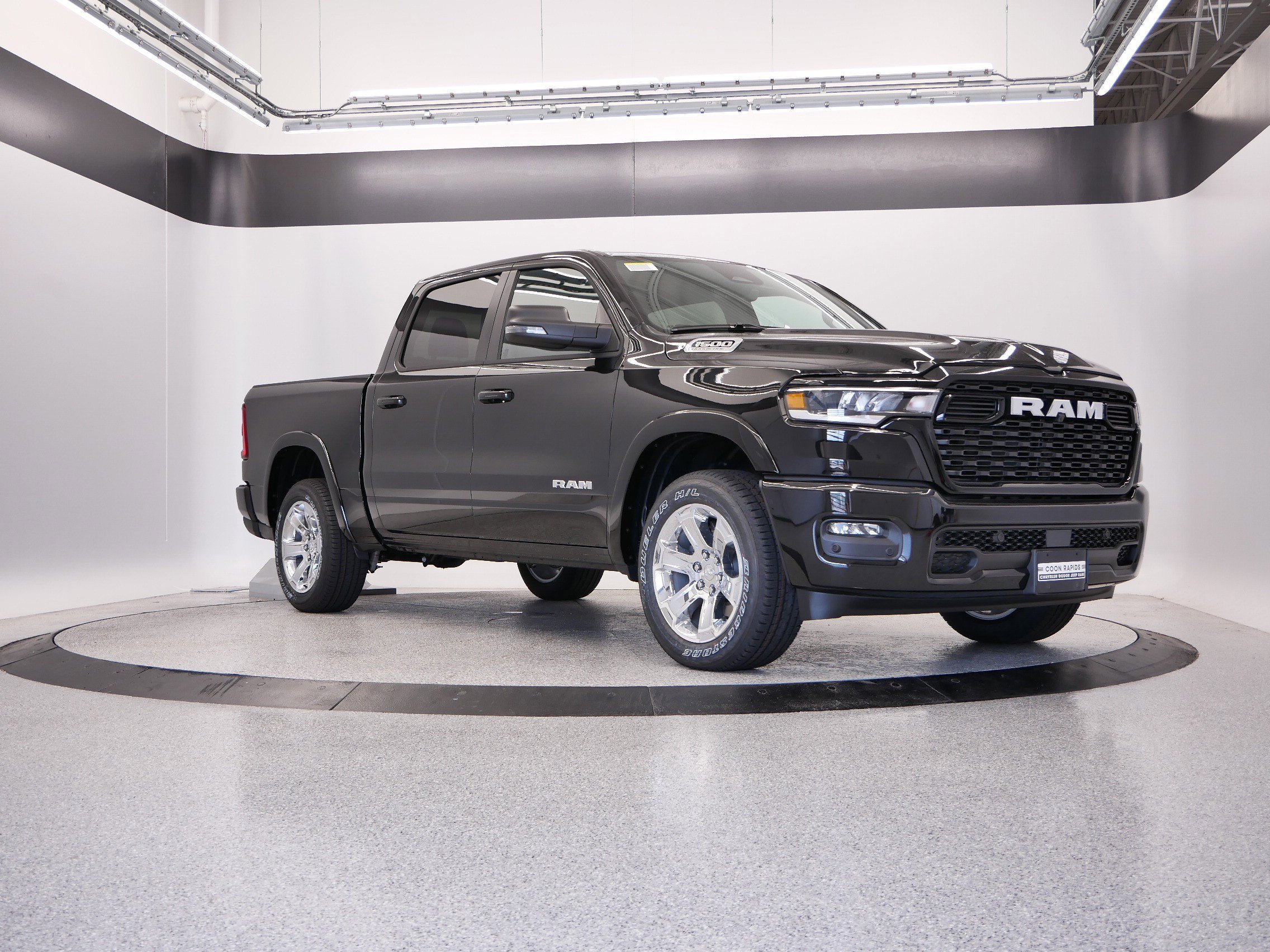 Thumbnail: 2026 RAM 1500 - 10