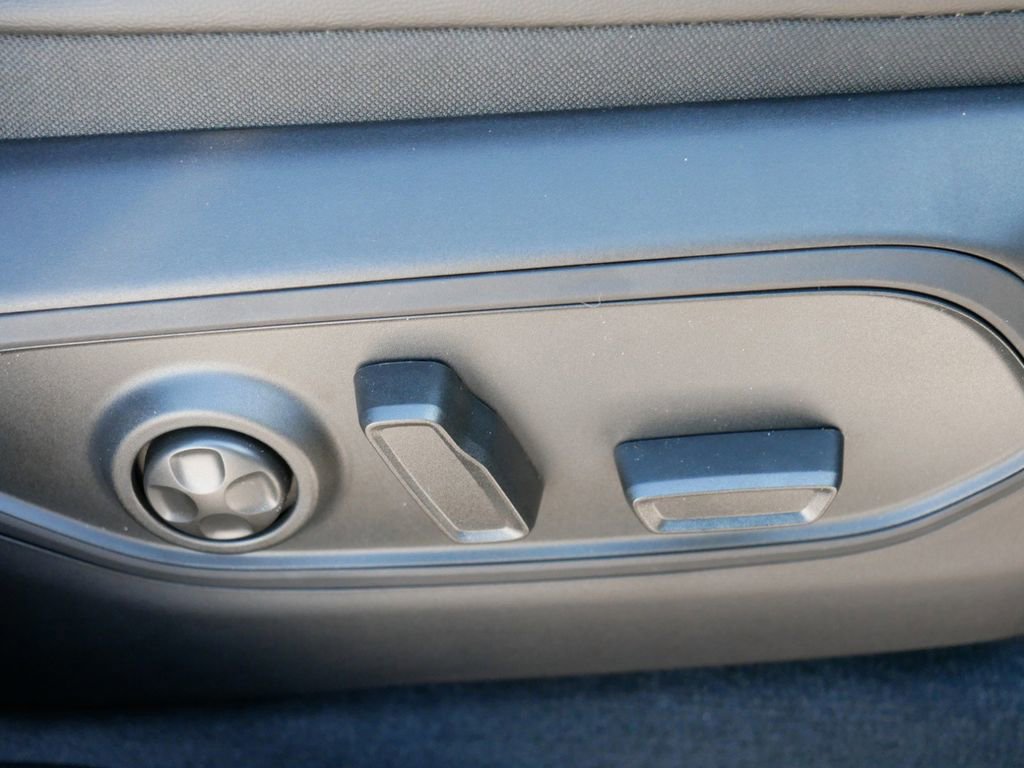 Thumbnail: 2025 Jeep Grand Cherokee - 26