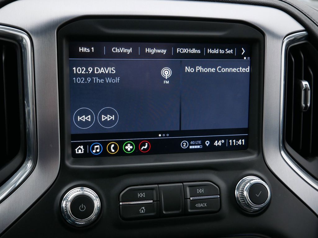 Thumbnail: 2022 GMC Sierra 3500 - 24