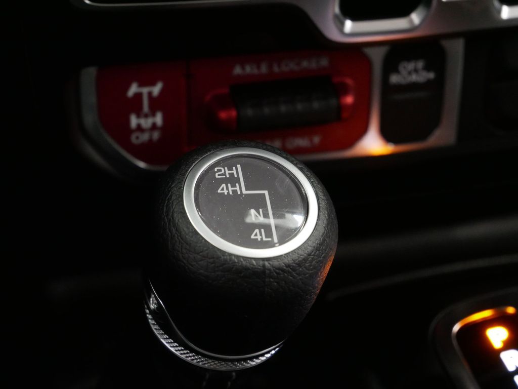 Thumbnail: 2026 Jeep Wrangler - 35