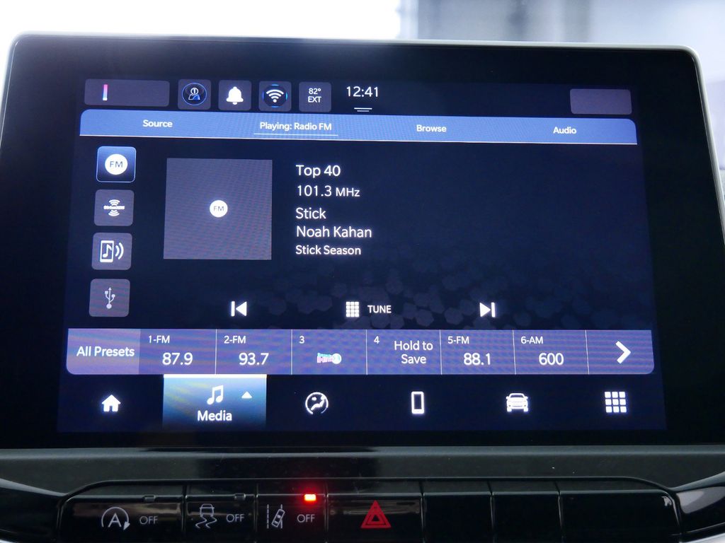 Thumbnail: 2024 Jeep Compass - 39