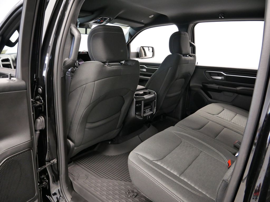 Thumbnail: 2026 RAM 1500 - 4