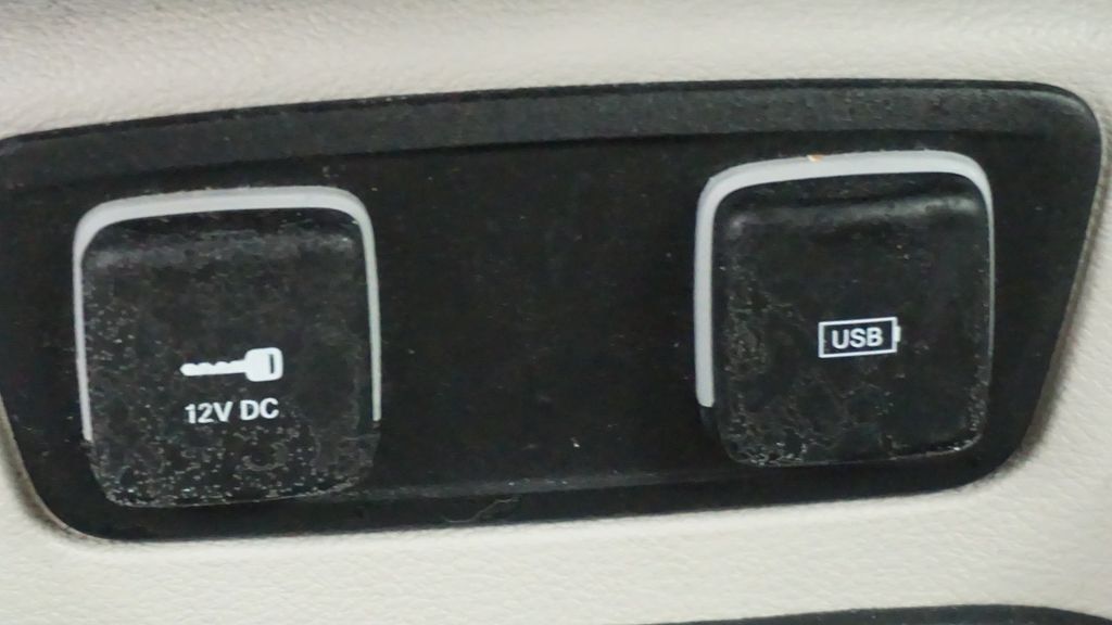 Thumbnail: 2018 Chrysler Pacifica - 29