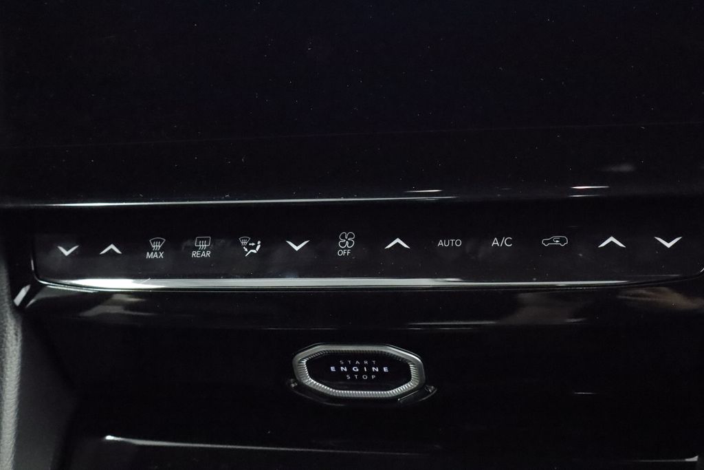 Thumbnail: 2026 Jeep Grand Cherokee - 25