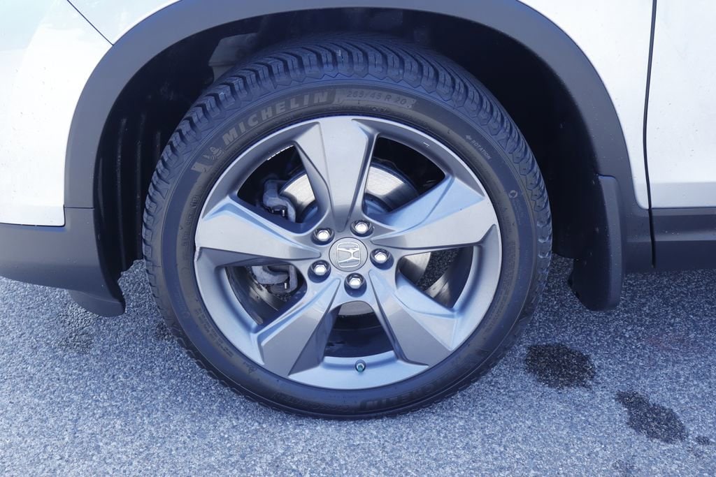 Thumbnail: 2019 Honda Passport - 11