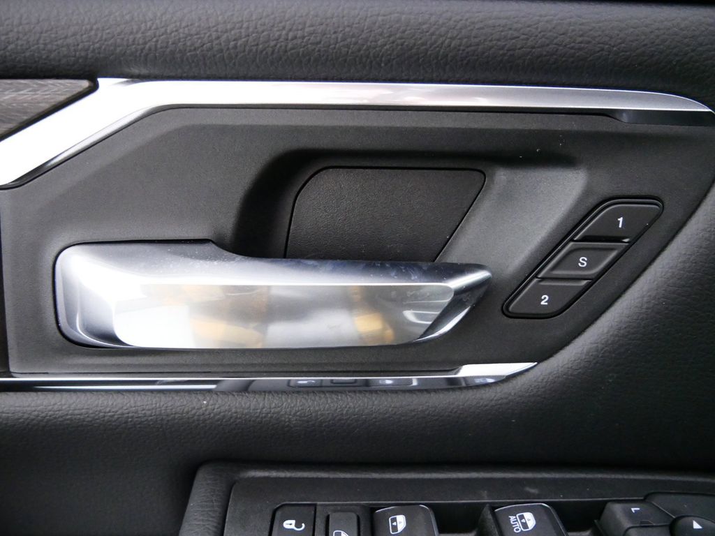 Thumbnail: 2025 RAM 1500 - 36
