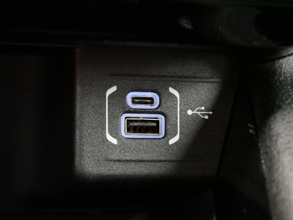 Thumbnail: 2025 Jeep Compass - 43