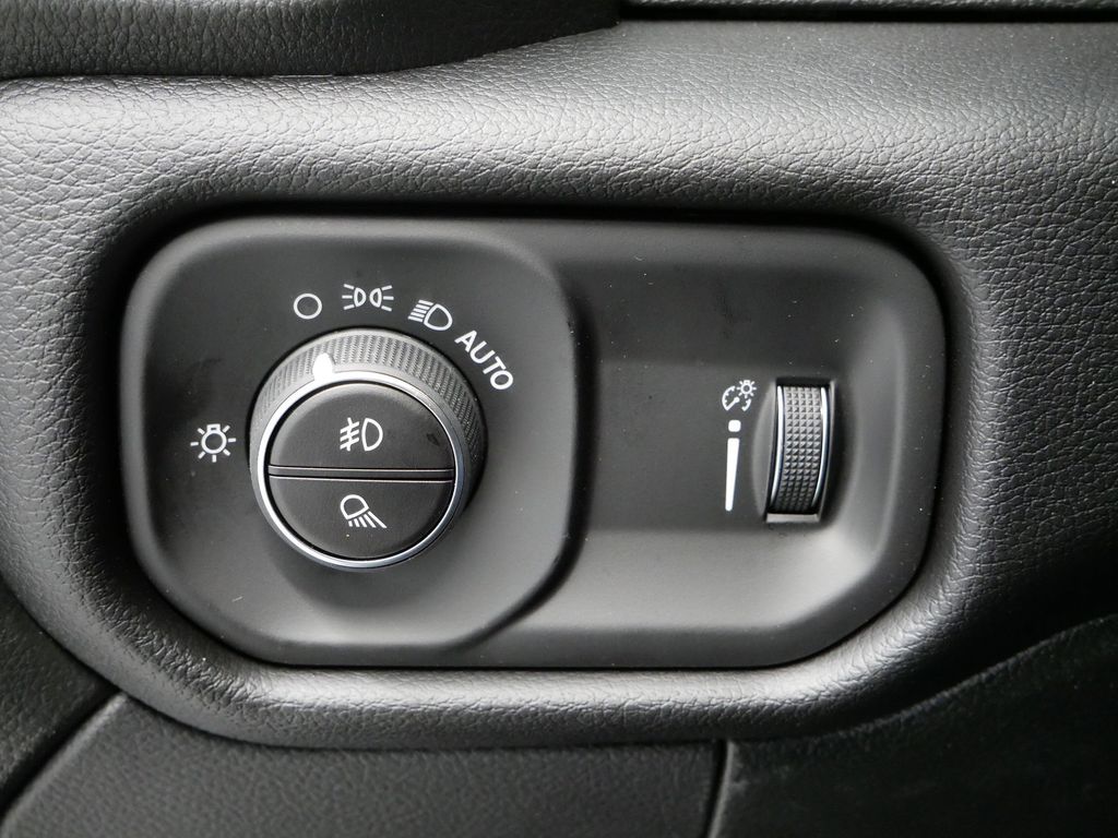 Thumbnail: 2026 RAM 2500 - 21