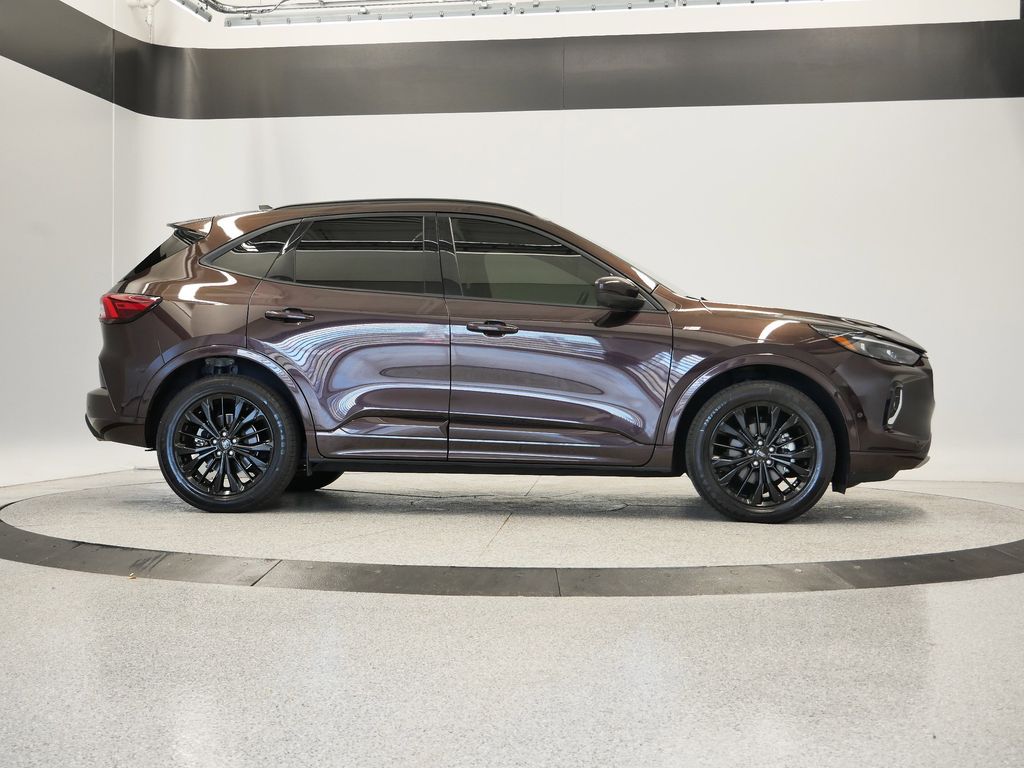 Thumbnail: 2023 Ford Escape - 48