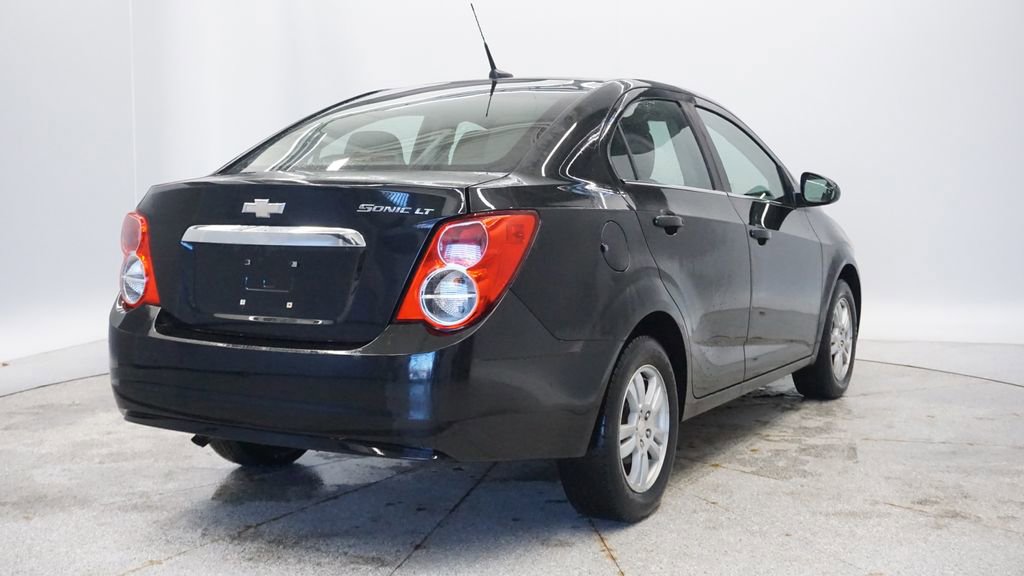 Thumbnail: 2013 Chevrolet Sonic - 6