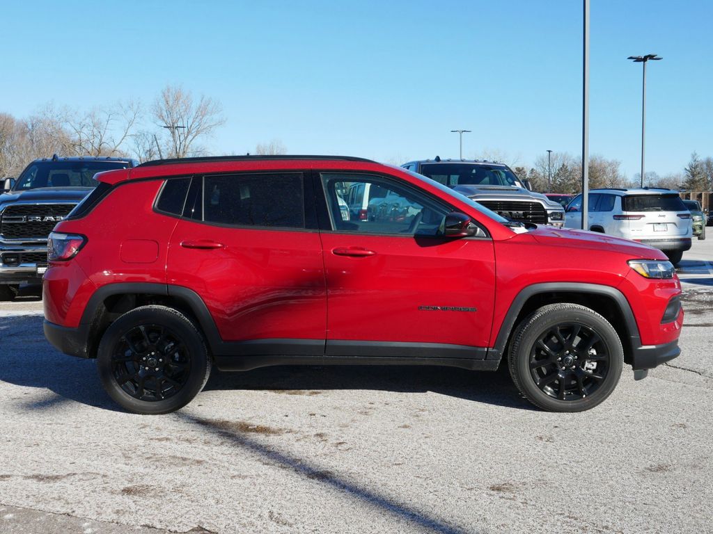 Thumbnail: 2025 Jeep Compass - 9