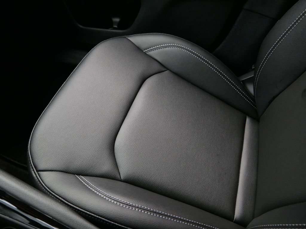 Thumbnail: 2025 Jeep Compass - 38