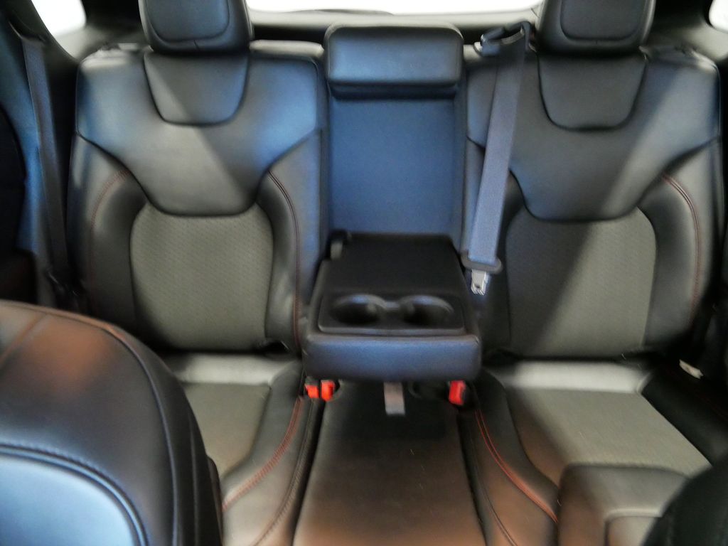 Thumbnail: 2022 Jeep Cherokee - 27