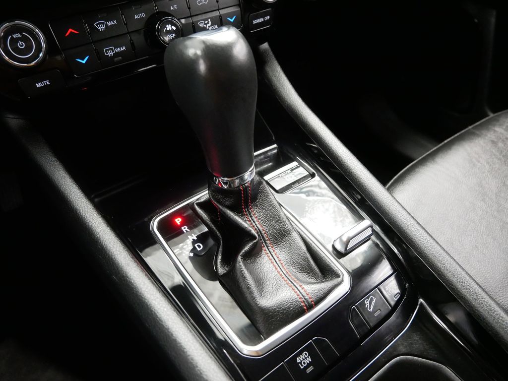 Thumbnail: 2022 Jeep Compass - 36