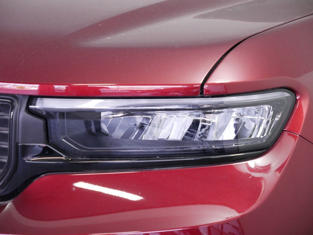 Thumbnail: 2025 Jeep Grand Cherokee L - 19